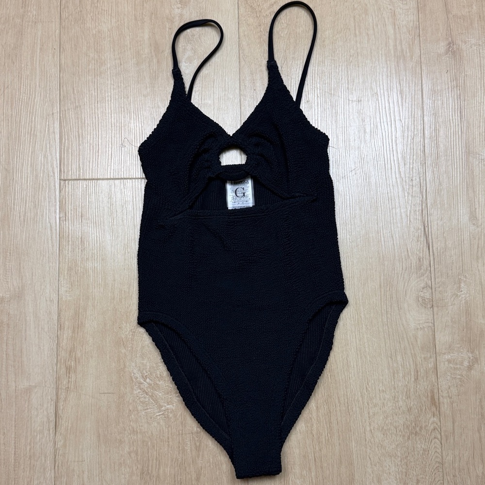 HUNZA G textured swimsuit - Picture 5 of 8